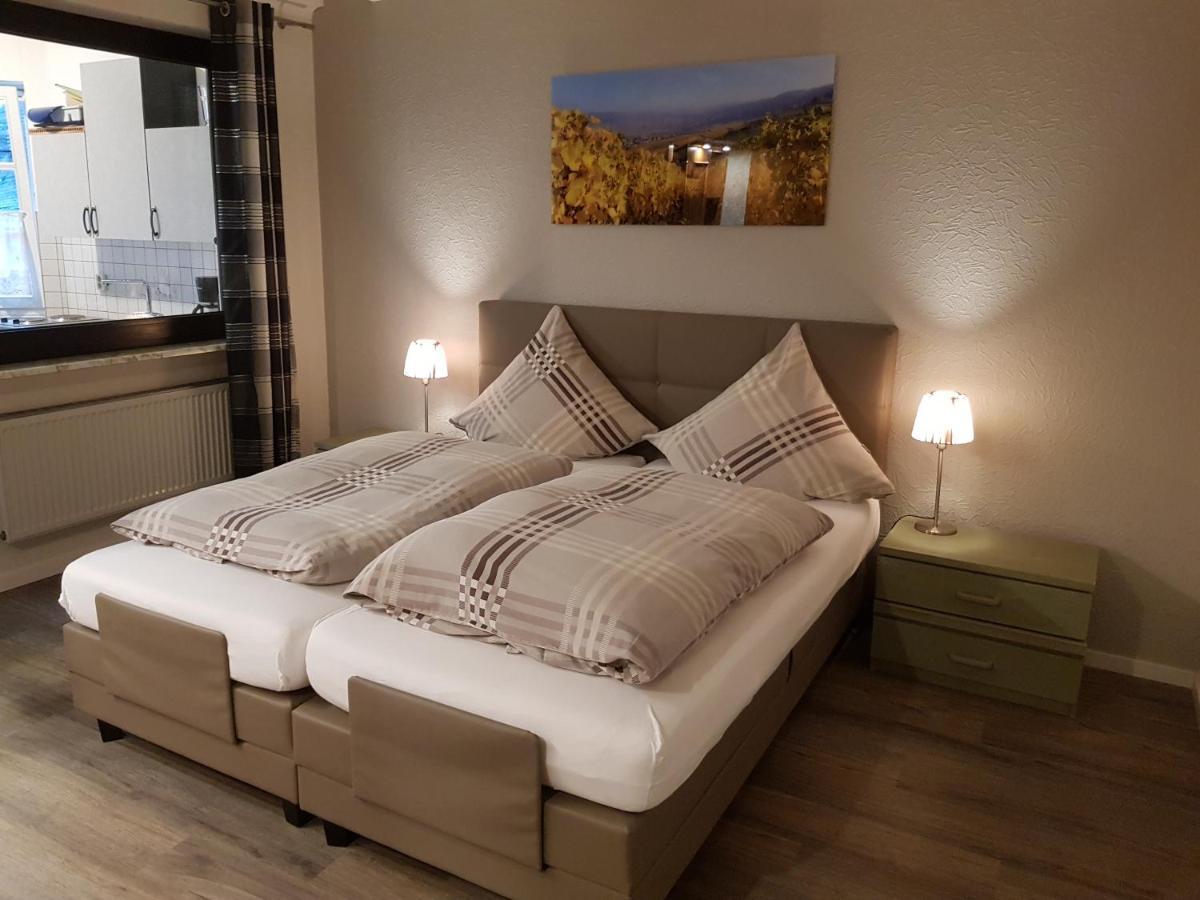 Gaestehaus Vinum Leiwen Buitenkant foto